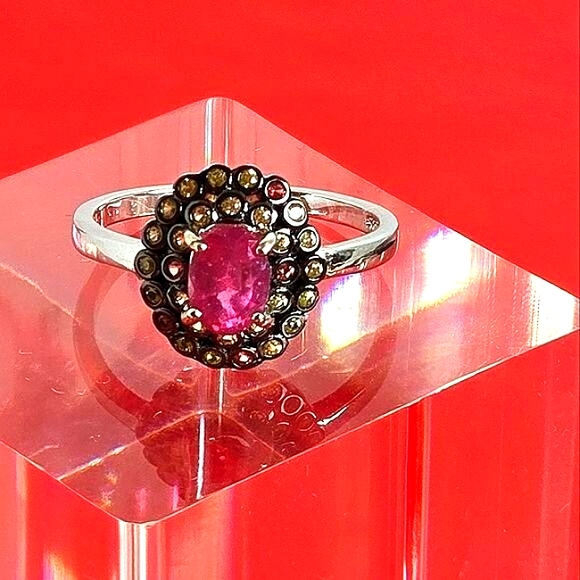 925 Sterling Silver with Natural Ruby 7x5mm & Sapphire Ring Sz 8.25 - Picture 2 of 7